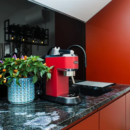 Horizon - Luxury Studio, Old Town Apartment *